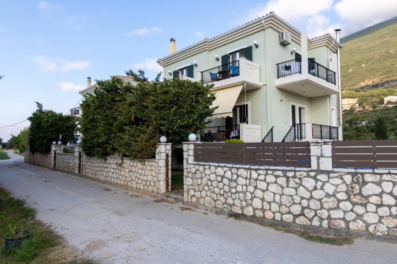 Aparthotel Santa Emelia Vasilikí Exteriér fotografie